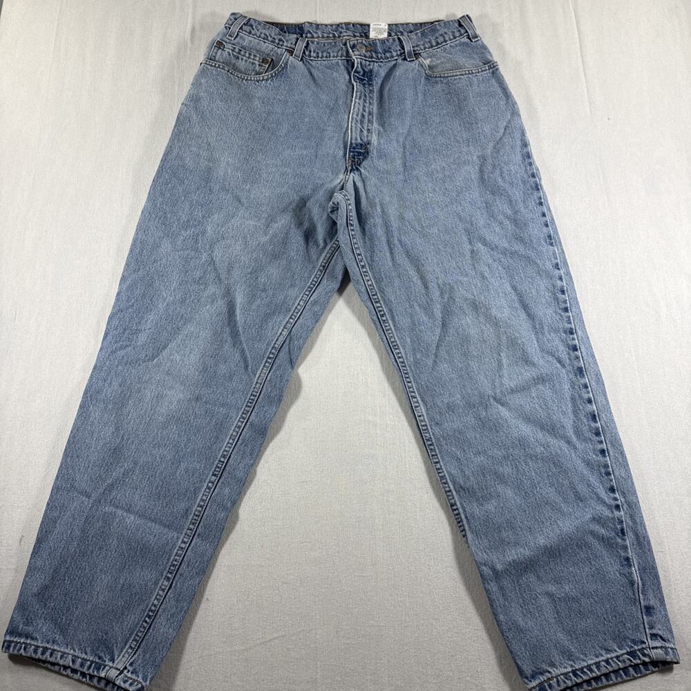 Vintage 90s Levi’s 560 Loose Fit Tapered Leg Light Wash 36x30 (33x29) Paper Tag